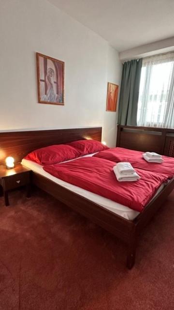Hotel Bothe โปวาซกา บริสตริซา ภายนอก รูปภาพ